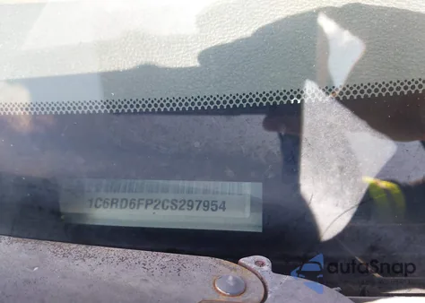 2012 Ram 1500 St z USA, uszkodzony, nr VIN 1C6RD6FP2CS297954